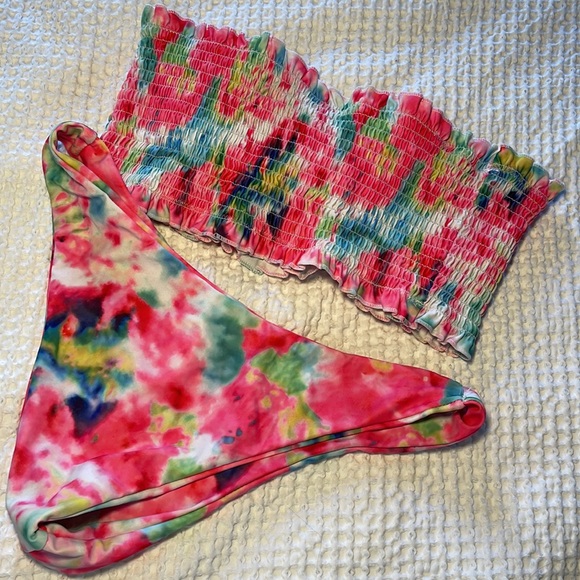 SHEIN Tie Dye Bikini - Picture 5 of 5